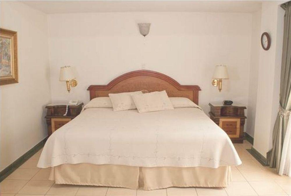 Hotel Casa Laureles Medellín Esterno foto