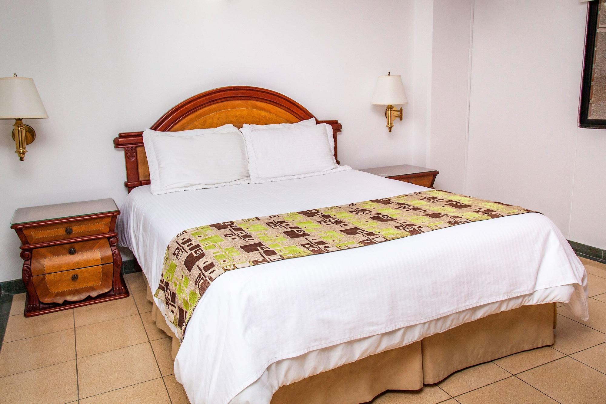 Hotel Casa Laureles Medellín Esterno foto