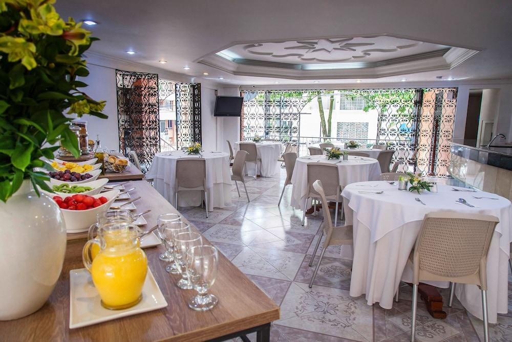 Hotel Casa Laureles Medellín Esterno foto